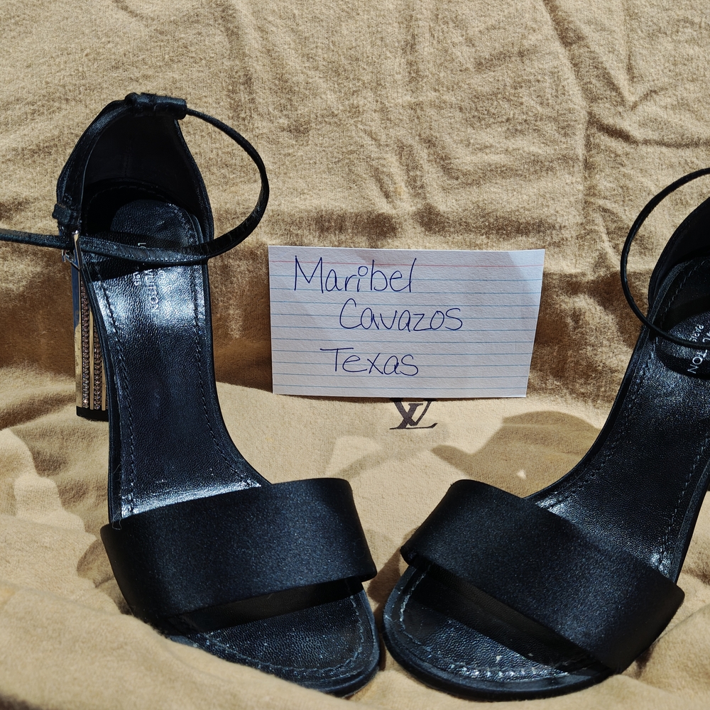 Louis Vuitton Elegant Black Women's Heels